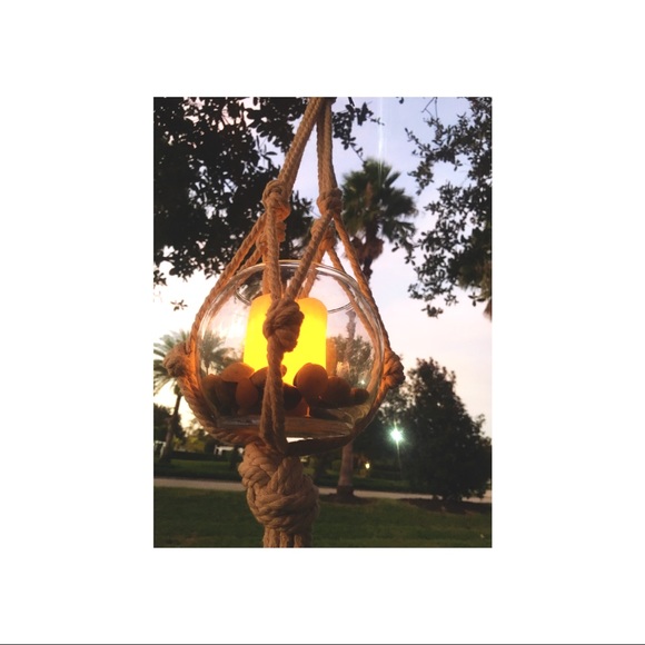 Handmade macramé plant/candle holder. - Picture 3 of 4